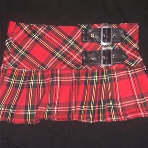 Hell Bunny red plaid tartan mini skirt!